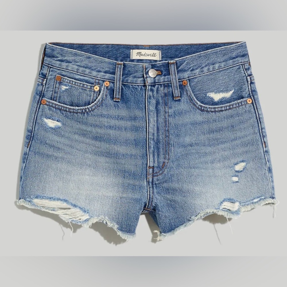Madewell Relaxed Mid-Length Denim Shorts in Cranwood Wash